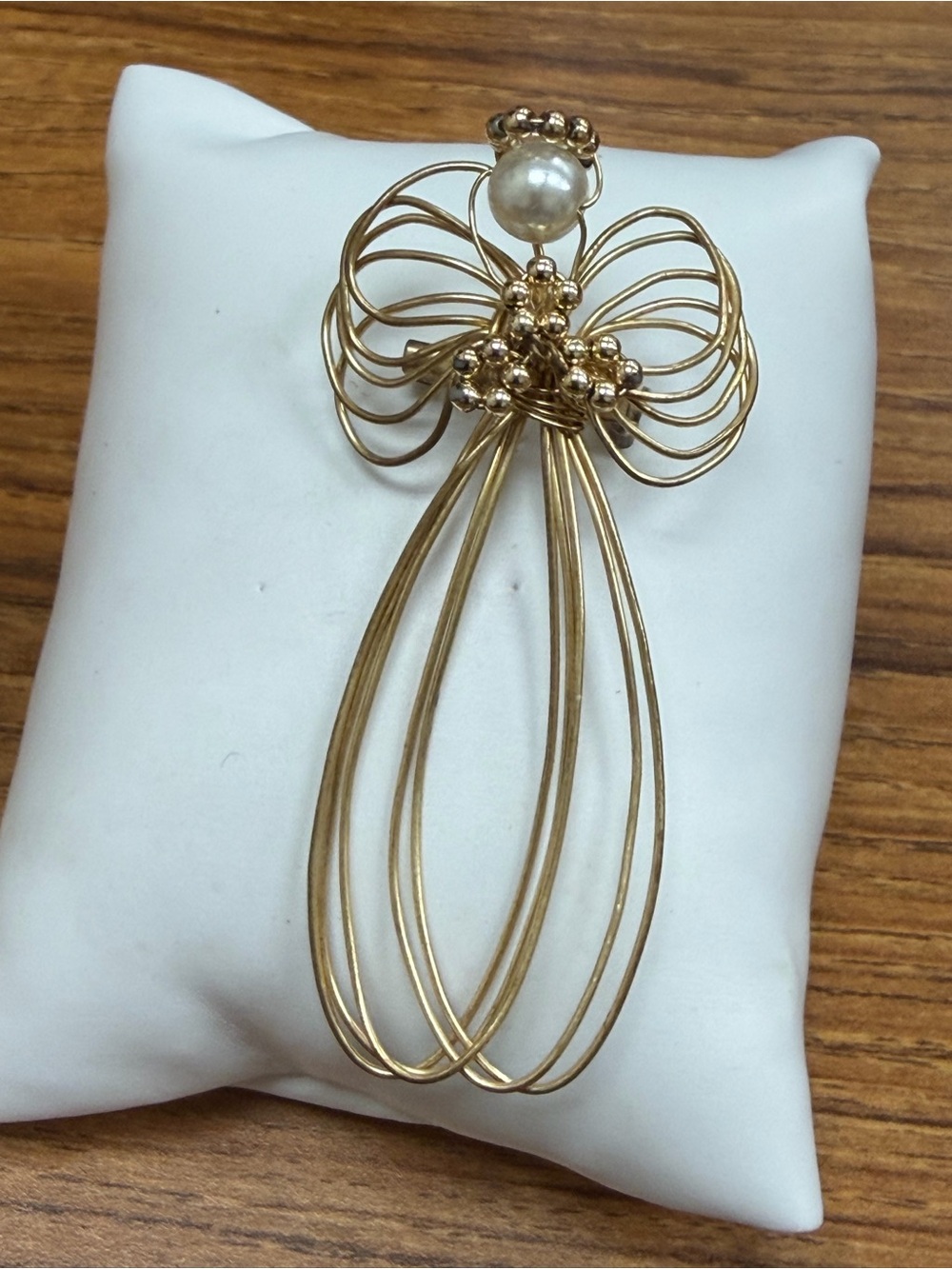 Gold Wire Bow Pendant Necklace with Pearl Accent